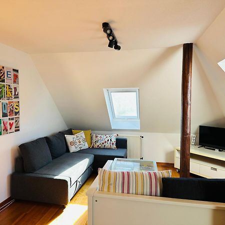 Apartments Braunschweig - Charlys Home - Kueche - Fachwerk - Familie Eksteriør bilde